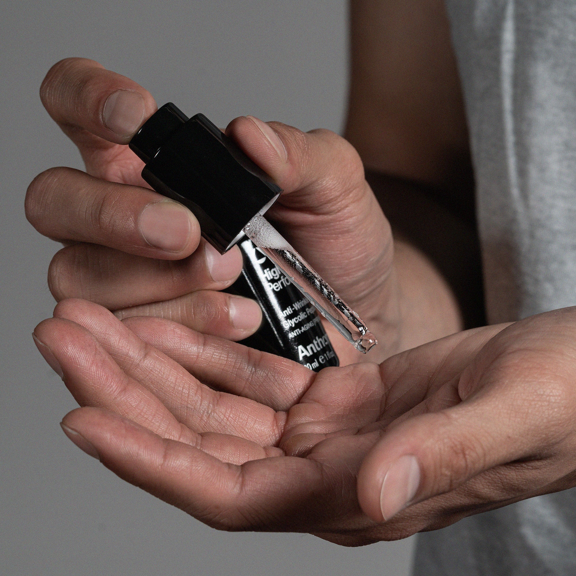 High Performance Anti-Wrinkle Glycolic Peptide Serum - Image 3